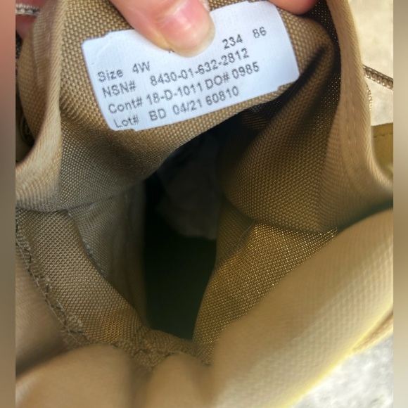 Vibram Tan Lace-Up Combat Boots Coyote Hot weather Army boots.Sz-4W. R - Picture 9 of 12